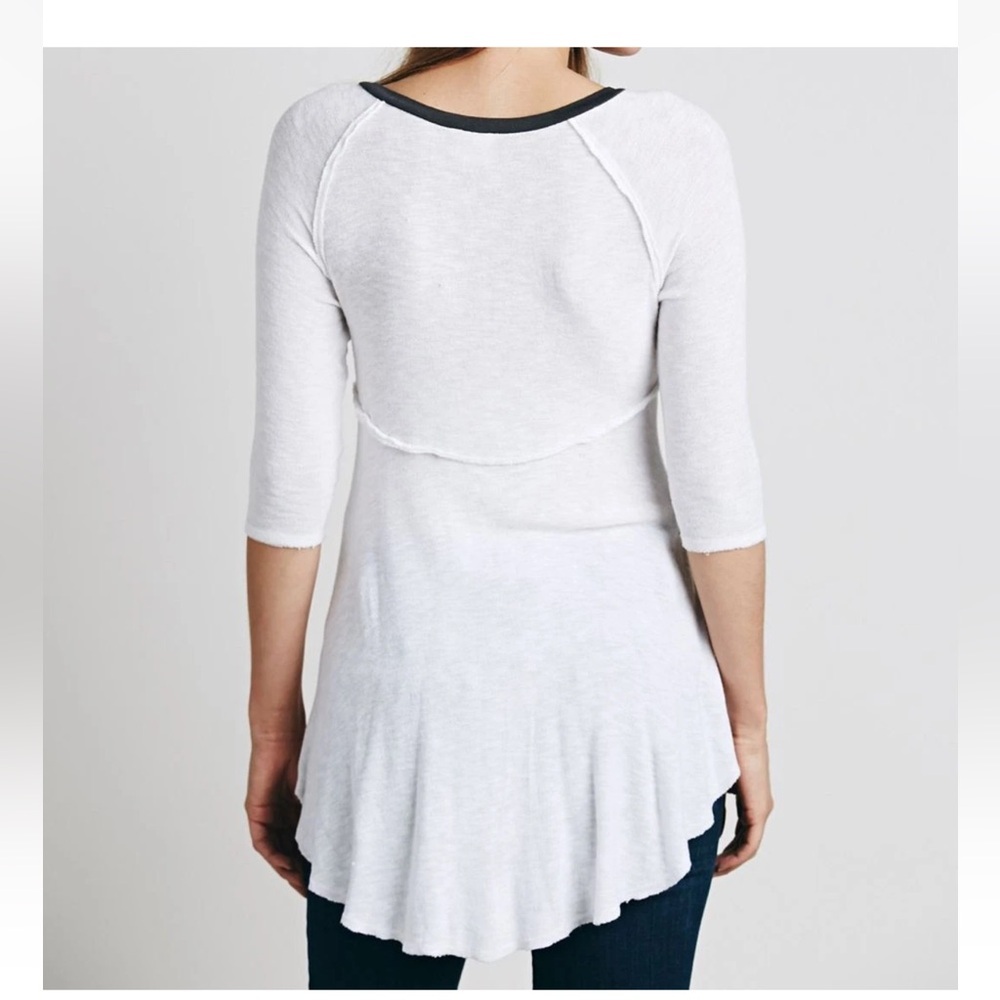 Women's White and Black Top - Picture 3 of 7
